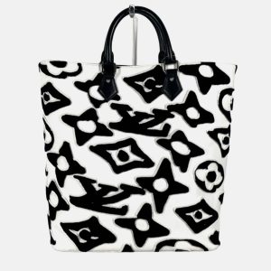 Louis Vuitton Tufted Monogram White Leather Cabas Shoulder Bag, Tote Handbags - Luxury Closet catalog