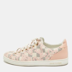 Louis Vuitton Rose Ballerine Damier Azur Tahitienne Bora Bora Sneakers Size 40, Athletic Shoes & Sneakers - Luxury Closet catalog