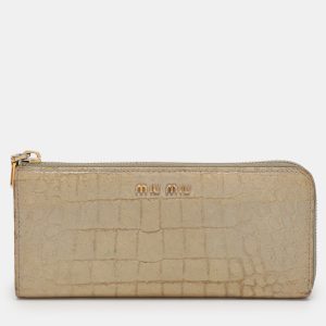Miu Miu Light Green Croc Embossed Patent Leather Continental Wallet, Wallets & Money Clips - Luxury Closet catalog