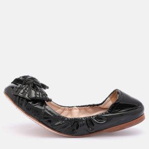 Miu Miu Black Patent Leather Bow Scrunch Ballet Flats Size 35.5, Flats - Luxury Closet catalog
