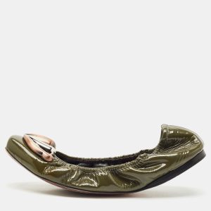 Miu Miu Green Patent Leather Scrunch Ballet Flats Size 39.5, Flats - Luxury Closet catalog