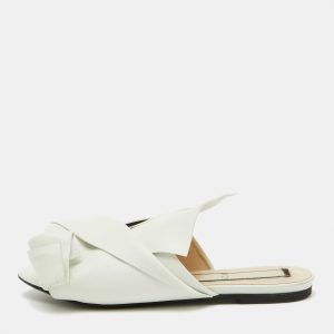 N&ordm;21 White Leather Knot Flat Mules Size 39, Sandals - Luxury Closet catalog