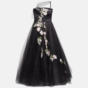 Oscar de la Renta Black Floral Embroidered and Appliqued Tulle Halter Neck Gown M, Dresses - Luxury Closet catalog