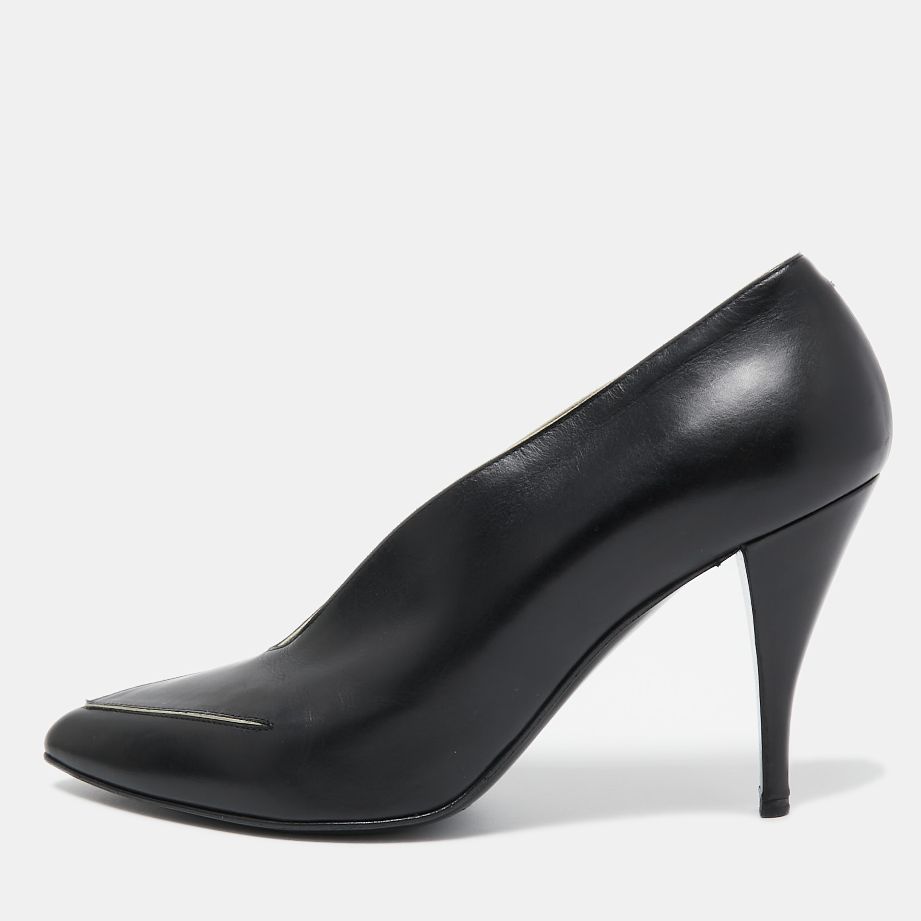 Pierre Hardy Black Leather V Neck Pointed Toe Pumps Size 38, Pumps - Luxury Closet catalog