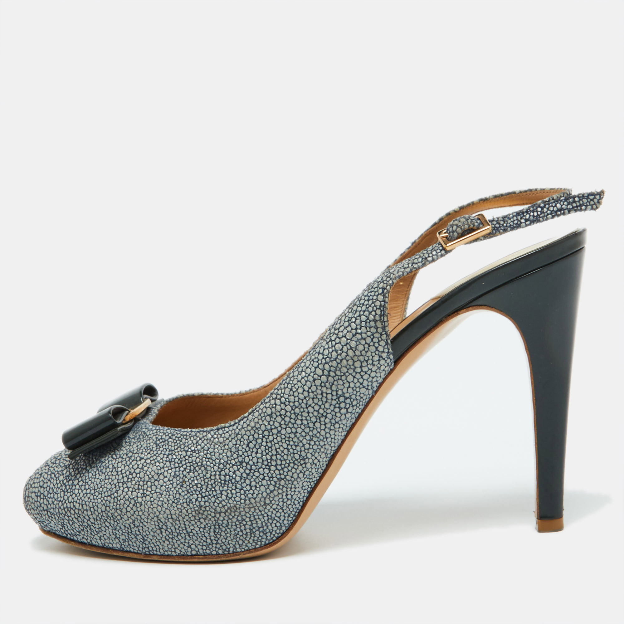 Salvatore Ferragamo Dark Green Stingray Vara Bow Slingback Pumps Size 39.5, Pumps - Luxury Closet catalog