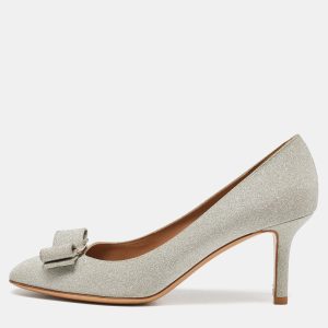 Salvatore Ferragamo Silver Glitter Vara Bow Round Toe Pumps Size 40, Pumps - Luxury Closet catalog