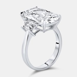 8 cts Radiant and Trapezoid Lab Grown Diamonds 18k White Gold Ring Size 53, Rings - Luxury Closet