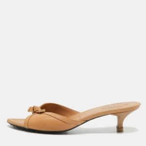 Tod's Beige Leather Bow Slide Sandals Size 37.5, Sandals - Luxury Closet catalog