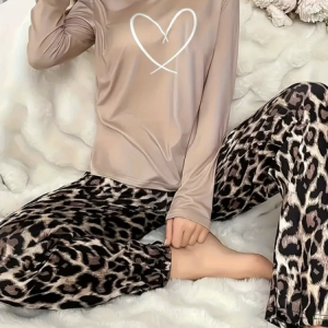 Women Geometric Two-Piece Set Daily Long Sleeve Casual Spring/Fall Top With Pants Matching Set, Sets, color:Khaki|size:5XL, catalog Noracora shop