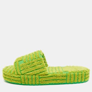 Bottega Veneta Size 39 Green/Yellow Fabric Pool Slide, Sandals - Luxury Closet