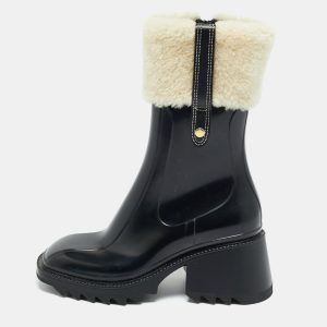 Chloé Black Rubber and Shearling Fur Betty Rain Boots Size 36, Boots - Luxury Closet