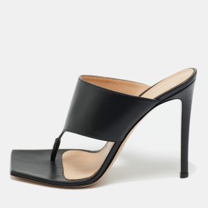 Gianvito Rossi Black Leather Thong Slide Sandals Size 39.5, Sandals - Luxury Closet