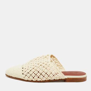 Loro Piana Size 35.5 Cream Crochet Mules, Sandals - Luxury Closet
