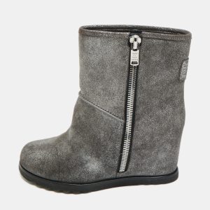 Marc by Marc Jacobs Silver Suede Ankle Length Boots Size 37, Boots - Luxury Closet