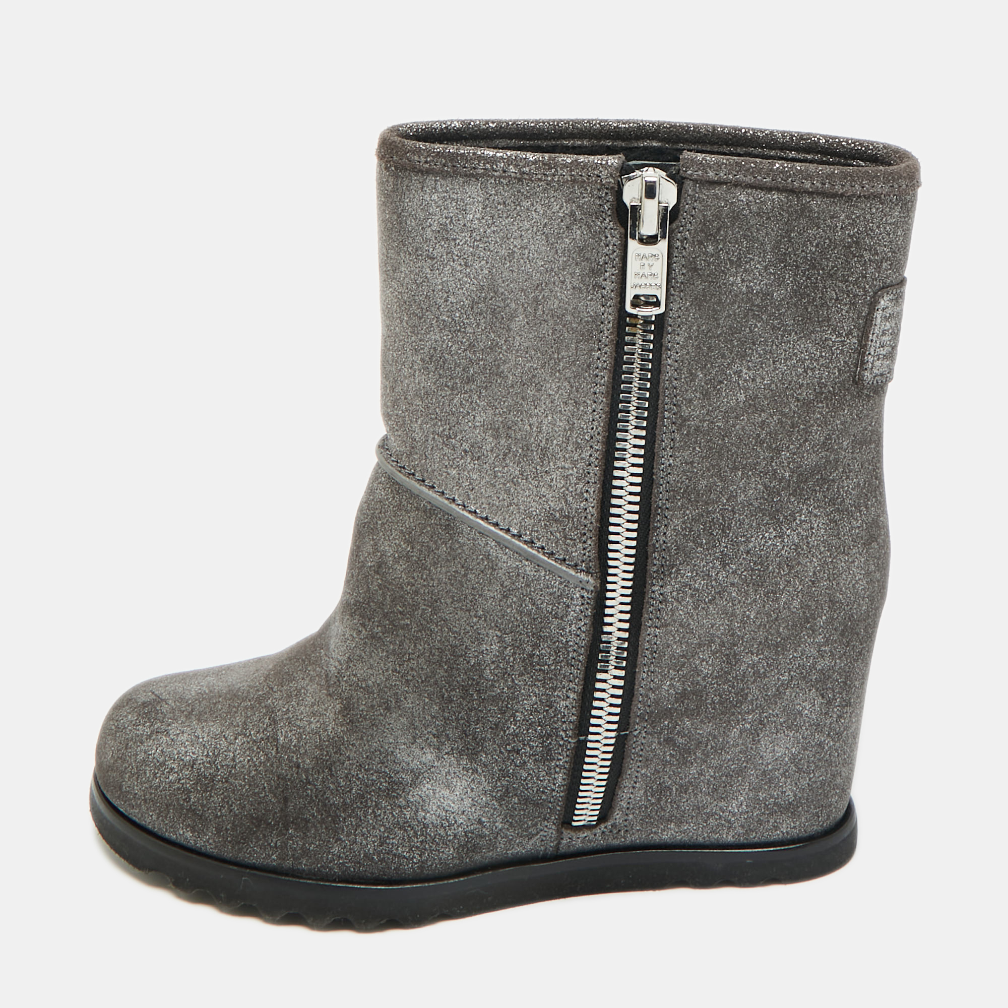 Marc by Marc Jacobs Silver Suede Ankle Length Boots Size 37, Boots - Luxury Closet