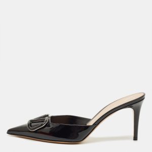 Valentino VLogo Size 39 Black Patent Leather Mules, Sandals - Luxury Closet