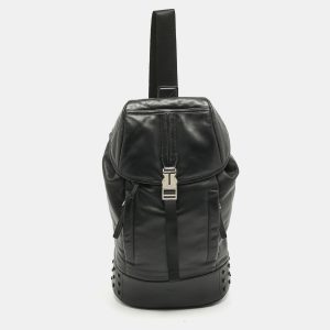 Tod's Black Leather Drawstring Flap Backpack, Backpacks - Luxury Closet