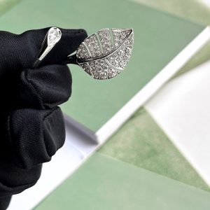 Van Cleef & Arpels Virevolte Leaf 18K White Gold and Diamond Ring EU 51, Rings - Luxury Closet