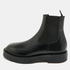 Givenchy Chelsea Size 38.5 Black Leather Ankle Length Boots, Boots - Luxury Closet