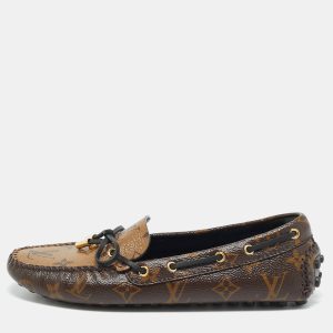 Louis Vuitton Gloria Size 37.5 Brown Monogram Canvas Loafers, Loafers & Slip-Ons - Luxury Closet