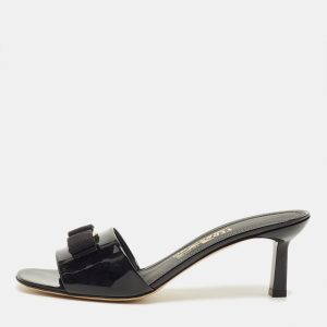 Salvatore Ferragamo Vara Bow Size 39.5 Black Patent Leather Slide Sandals, Sandals - Luxury Closet