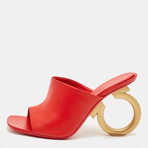 Salvatore Ferragamo Astro Size 41 Red Leather Slide Sandals, Sandals - Luxury Closet