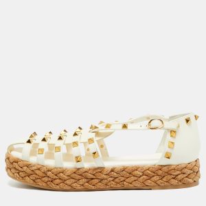 Valentino Rockstud Size 38 Cream Leather Cork Flat Sandals, Sandals - Luxury Closet