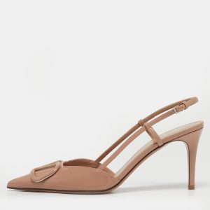 Valentino Beige  Patent Escape VLogo Pumps Size 38, Pumps - Luxury Closet
