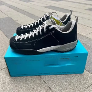 Original brand high quality non-slip outdoor hiking shoes 37-46 fall and winter hiking sneakers comfortable zipper hiking boots - AliExpress Sneakers