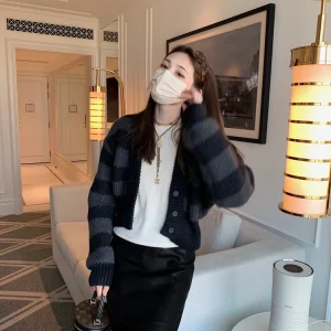 Aaaaxbbb Debiao Diary Short Woolen Knitted Cardigan Women's Lazy Top Color Block Design Commute Style Long Sleeve Loose Fit - AliExpress Sweaters&Jumpers