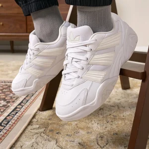 Adidas genuine Three Stripes Unisex Classic Low-Top Fashion Skate Shoes ID4717 - AliExpress Sneakers