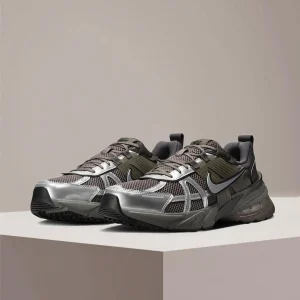 Nike V2K Run Retro Running Shoes Comfortable cushioning and durable construction Unisex everyday casual style HQ1678-200 - AliExpress Sneakers