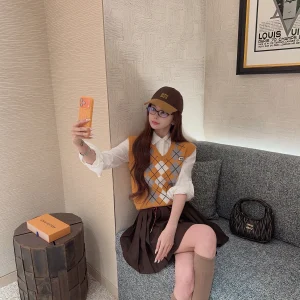 Loose V-Ne Knitted Vest Women's New Sle 2026 Color Blo Diamond Patterned Flower Design Casual Faion Top by Zhao Chenchen - AliExpress Sweaters&Jumpers