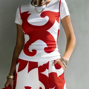 Plus Size Urban Random Print Printing Crew Neck T-shirt, Plus Tops, color:Red|size:4X, Stylewe