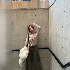 Yangzifan Women's Knitted round Ne Sweater Asymmetrical Pleated as Two-Way Wear Lazy Open Cardigan Autumn Faion Top - AliExpress Sweaters&Jumpers