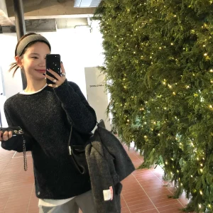 WXLSTUDIO Nordic nce Women's Loose Knitted Merino Wool round Ne Sweater Long Sve Winter Faion Slimming Top - AliExpress Sweaters&Jumpers