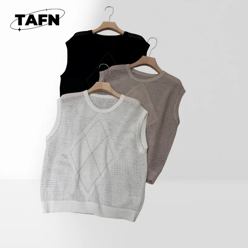 round Neck Sleeveless Knitted Functional & Stylish Women’s Down Vest for Winte Fashionable Women’s Winter Vest Adventure AG3147 - AliExpress Sweaters&Jumpers