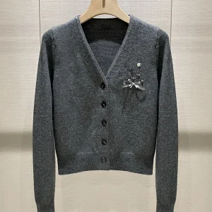 Unique Knitted ort V-Ne ey Sweater Single Button Women's Faion Autumn 2025 Comfortable Breathable Premium Feeling - AliExpress Sweaters&Jumpers