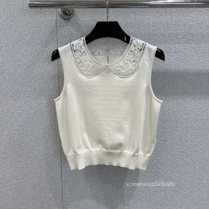 Lace-stitched babydoll-style knitted pullover with a V-neck for a girly short-sleeved top without sleeves - AliExpress Sweaters&Jumpers