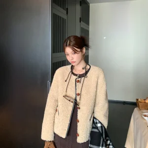 LIONE Warm Winter Particle Faux Sheepskin Color Block Eco-Friendly Fur And Leather Integrated Casual Style Long Sleeve Coat - AliExpress Sweaters&Jumpers