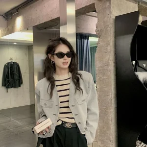 Whysocold Two-Tone Knitted V-Ne Long Sve Women's Jaet with Pig Nose Button Casual Versatile ort Top for Spring - AliExpress Sweaters&Jumpers