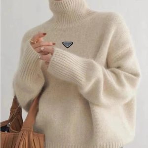 Luxury Women Sweaters Delicate Embroidered Sweater Woman Autumn And Winter Slim Large Undershirt Students Han Version Of Long-sleeved Sweaters 520