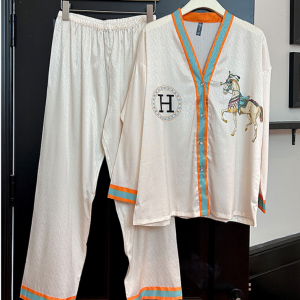 Women's Sleepwear Designer pajamas women autumn and winter cardigan deluxe long sleeved ice silk simulation silk woman