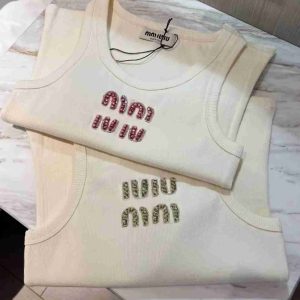 designer women tanks camis tank top lowe clothes knits embroidery knitted vest miumius miuly miumiue sleeveless breathable cropped tops 100 cottons XA45
