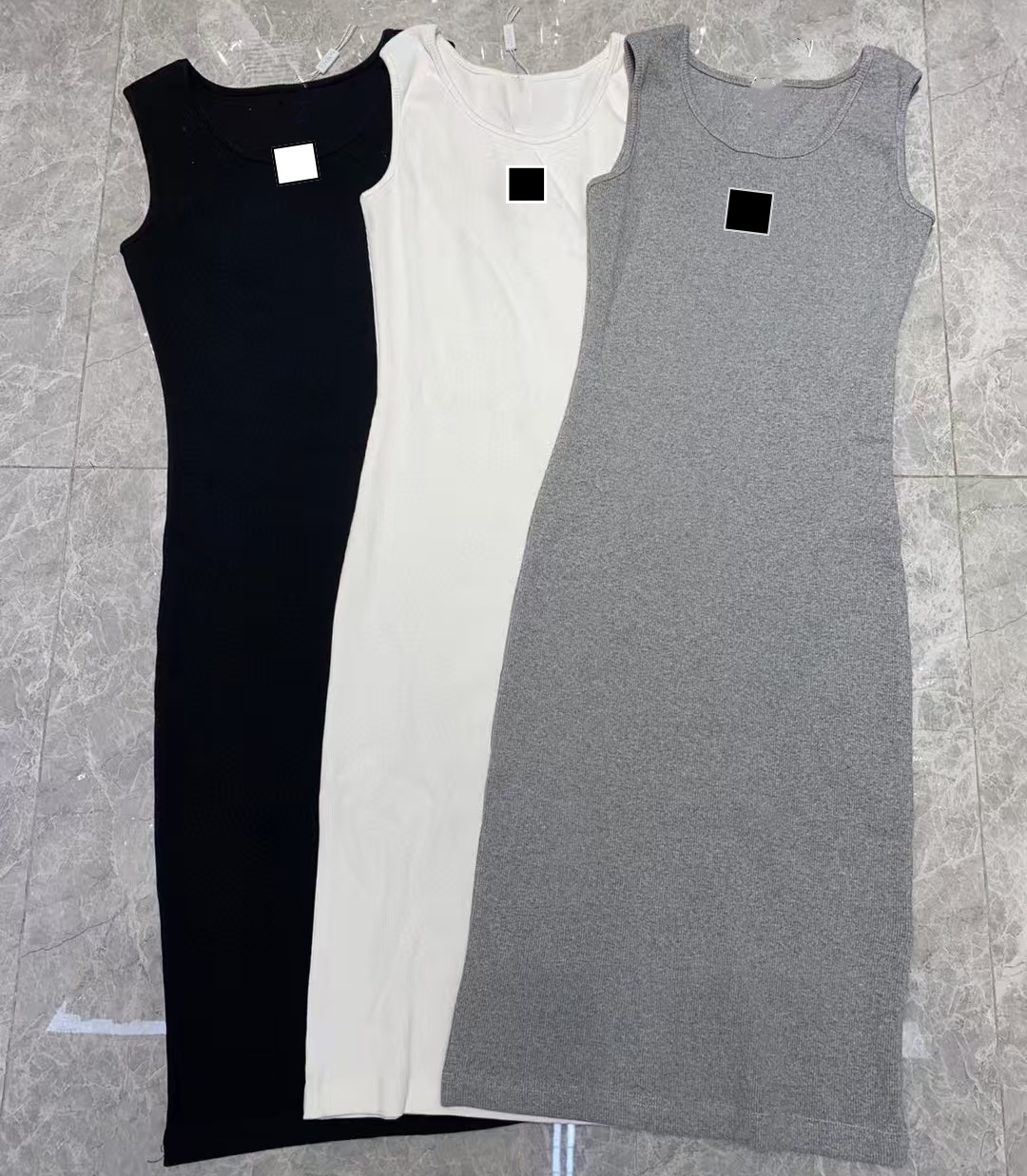 Designer women's casual maxi dresses embroidery long skirts Sleeveless maxi dress with side slit slim fit vest long skirt tank top sexy