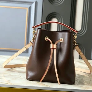Timeless Elegant Soft Grain PU Handbag Understated Luxury All Match Women Daily Bag 20-20-13CM - AliExpress Women's Handbags