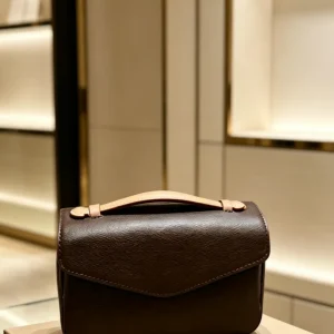 2026 New Women's Casual Fashion Tote Bag Must Have for Daily Commute 21X13cm ZX8707 - AliExpress Women's Handbags