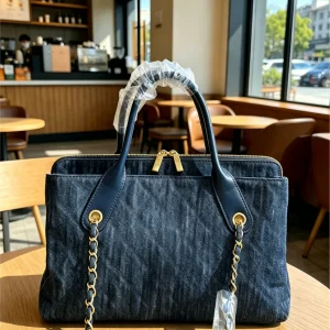 2026 Size: 37x9x23 cm no box New Model Versatile and Fashionable Real Leather Bag - Durable,High-Quality and Affordable - AliExpress Women's Handbags