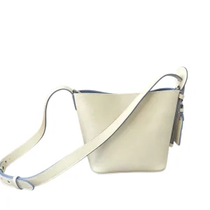 See Details 22-2026 Ladies Classic Luxury Top Handbag Shoulder Bag Handbag Padlock Versatile Commuter Y2K. Size: 16 x 18 x 12 cm - AliExpress Women's Handbags