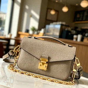 2026 Size: 21.5x13.5x6 cm no box New Model Versatile and Fashionable Real Leather Bag - Durable,High-Quality and Affordable - AliExpress Women's Handbags